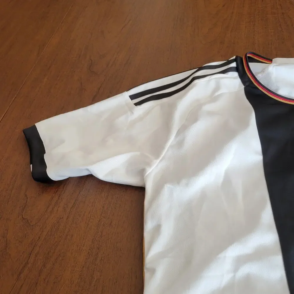Adidas Germany  Home Men’s Soccer Jersey  White Deutscher Size M New iwth tags